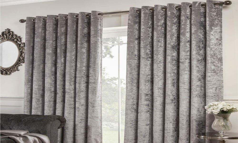 How Do Velvet Curtains Transform Your Space