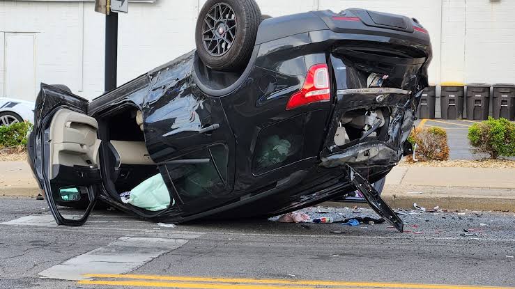 7 Heartfelt Ways to Support Your Neighbor After a Car Accident in Fort Wayne